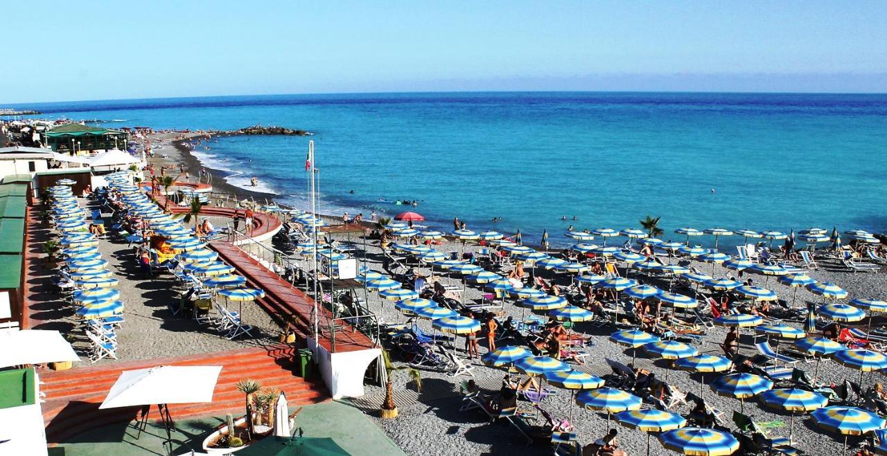 Gold Hotel Bordighera Exterior photo