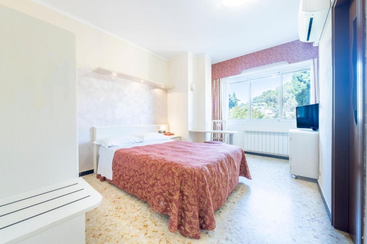 Gold Hotel Bordighera Exterior photo